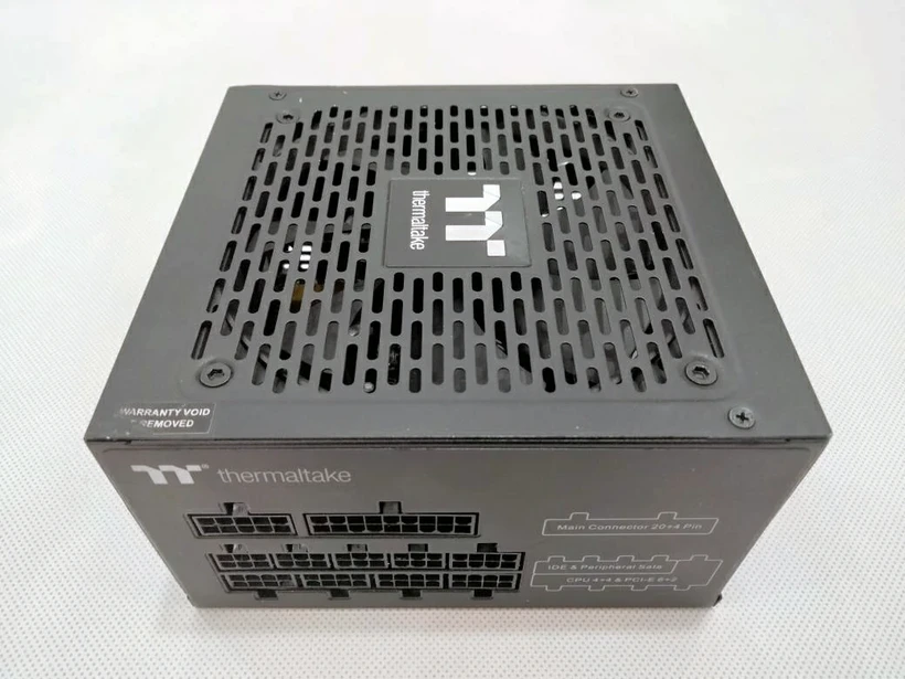 IMG_20260428_154514 پاور کامپیوتر 750 وات Themaltake PF1 - کابل غیر اصل